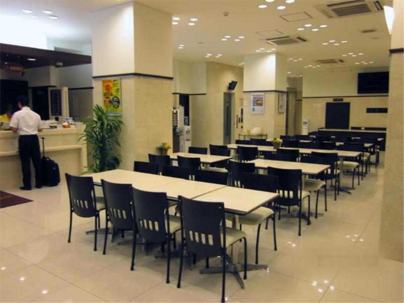 Toyoko Inn Okayama Eki Higashi Guchi Екстер'єр фото